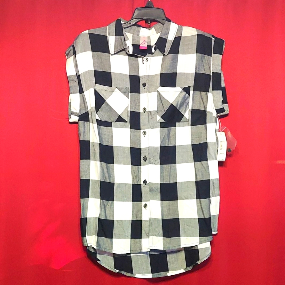 Juniors plaid with cuff sleeve top